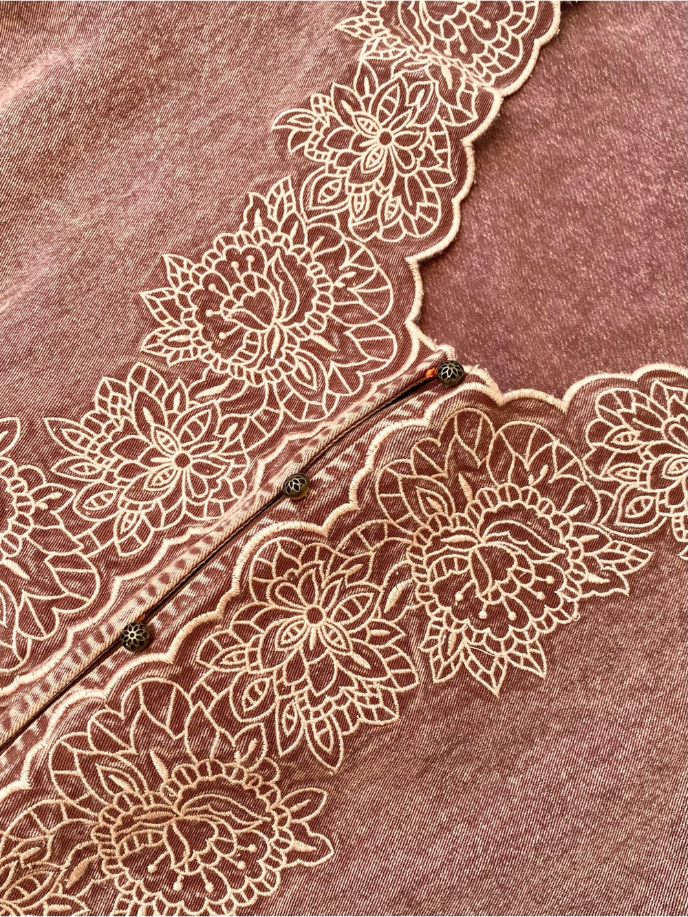 Blu Pepper NWT Embroidered Washed Puff Sleeve Crop Top Dusty Rose, Size S - Picture 8 of 8